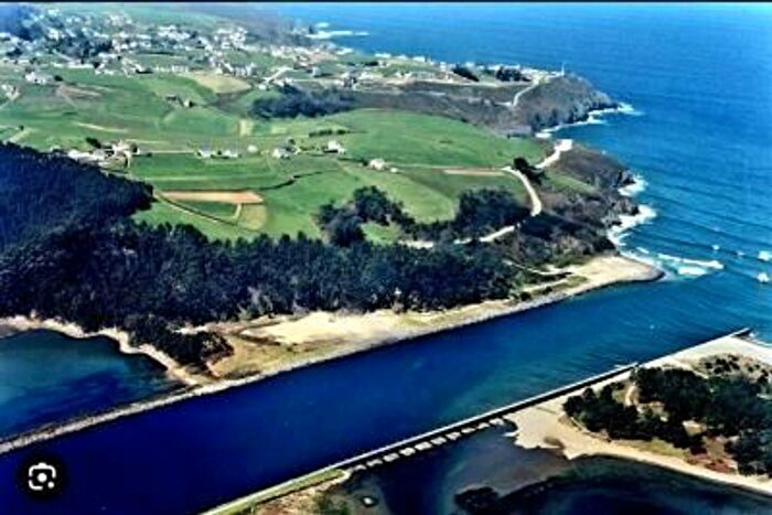 Casa de 6 habitaciones en venta en Coaña, Asturias