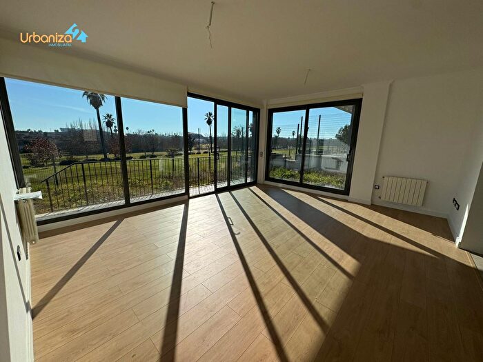 Golf Guadiana, Badajoz Capital: Casa en venta de 4 habitaciones