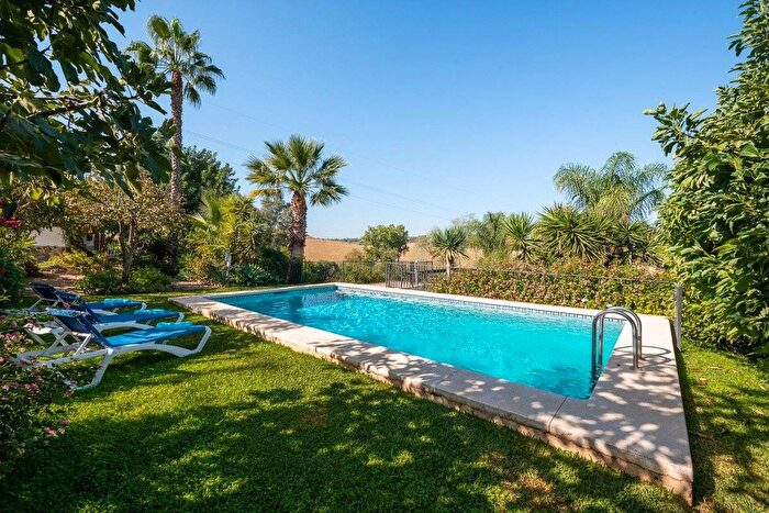 Casa en venta de 4 habitaciones, Andalucía, Málaga
