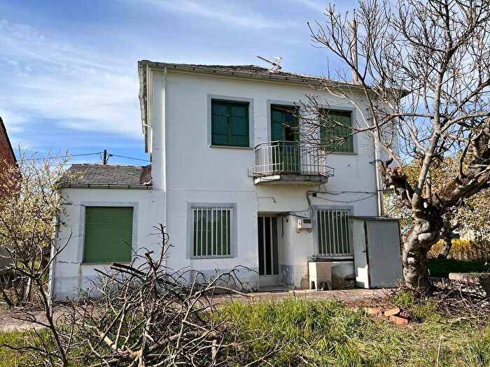 Casa en venta de 5 habitaciones en Castilla y León, León