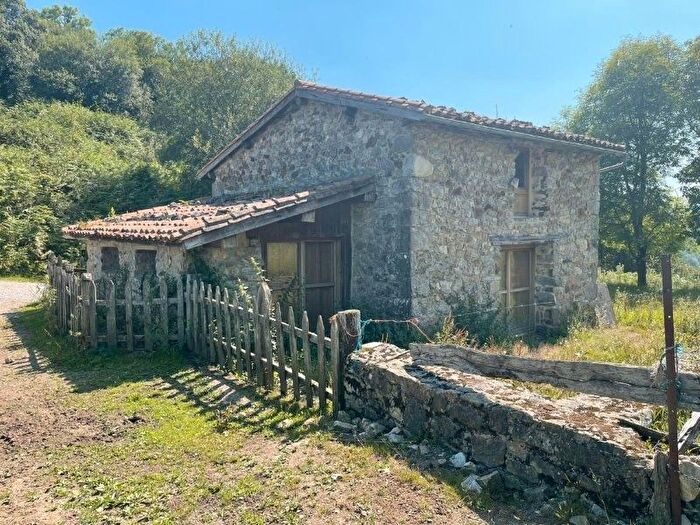 Casa en venta de 2 habitaciones, Piloña, Asturias