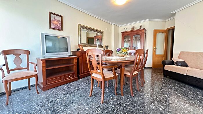 Piso de 3 habitaciones en venta en Albaida, Valencia