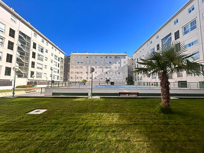 Piso en venta de 3 habitaciones en San Blas, Rosas Musas