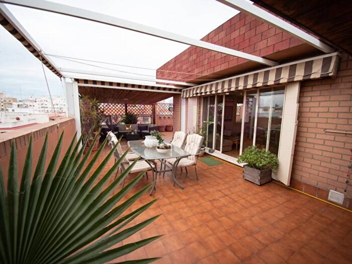 Casa en venta de 4 habitaciones, Comunitat Valenciana, València