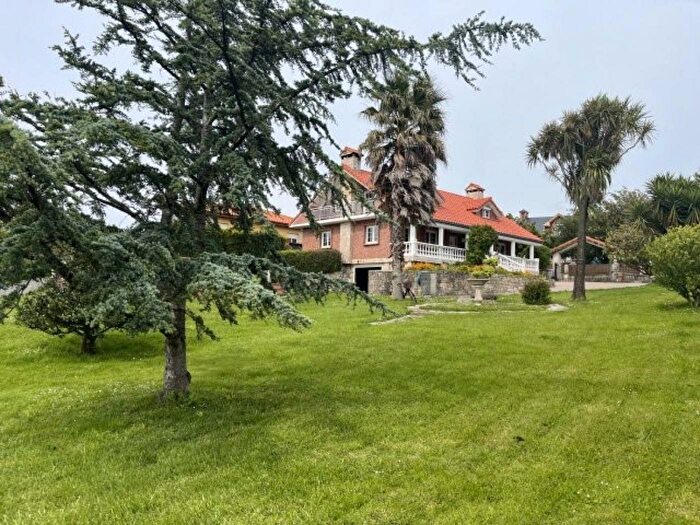 Suances, Cantabria: Casa en venta de 5 habitaciones