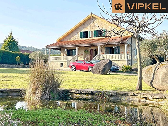 Casa en venta de 5 habitaciones: Galicia, A Coruña