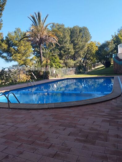 Casa en venta de 4 habitaciones, Almoines, Valencia