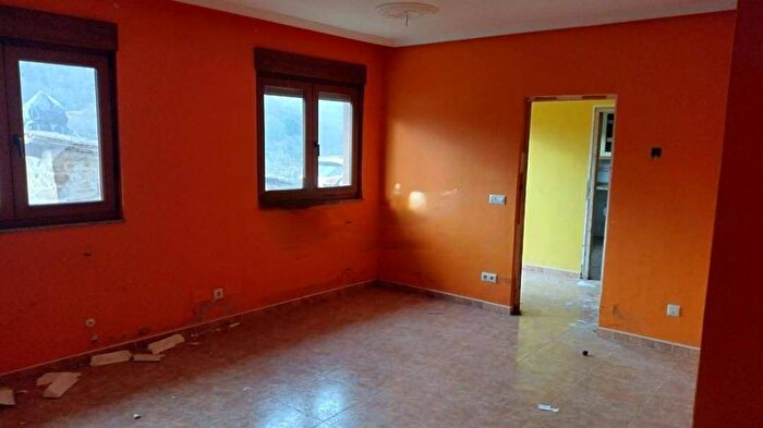 Casa de 4 habitaciones en venta en Principado de Asturias, Asturias