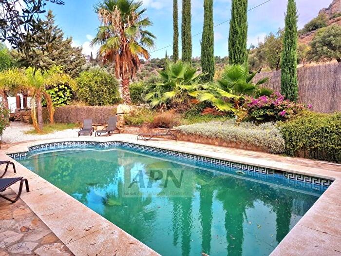 Casa en venta de 4 habitaciones: Andalucía, Málaga