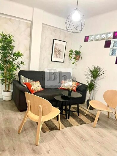 Piso en venta de 3 habitaciones en Centro, La Victoria