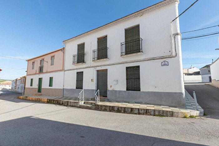 Casa en venta de 4 habitaciones en Andalucía, Granada