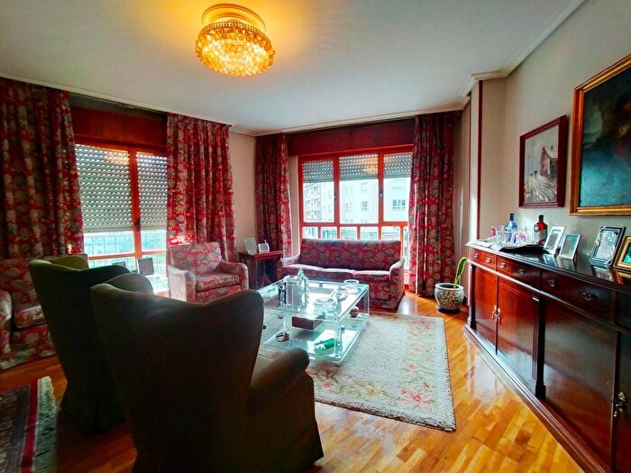 Piso en venta de 3 habitaciones: Principado de Asturias, Asturias