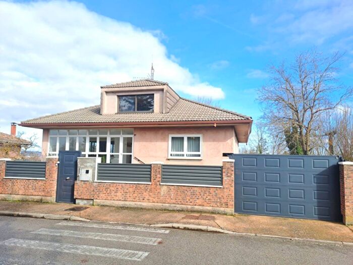 Casa en venta de 4 habitaciones en Castilla y León, Burgos