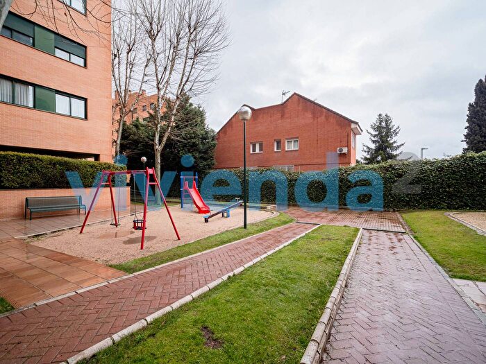 Piso de 2 habitaciones en venta en Comunidad de Madrid, Madrid