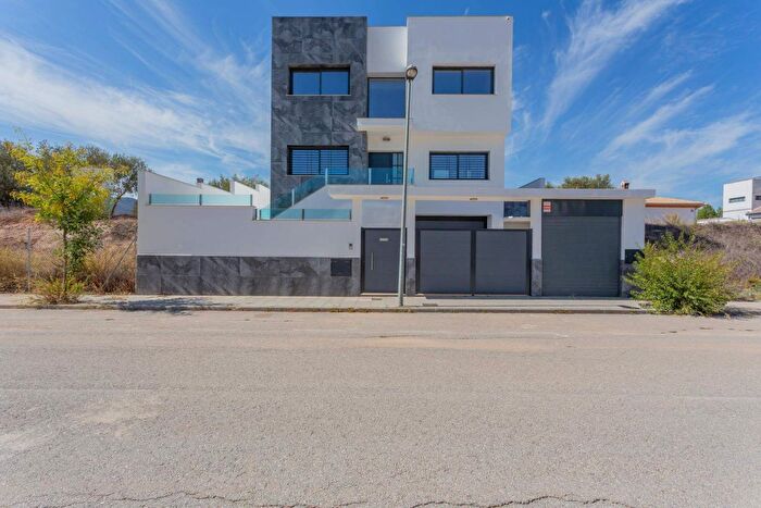 Casa de 4 habitaciones en venta en Andalucía, Granada