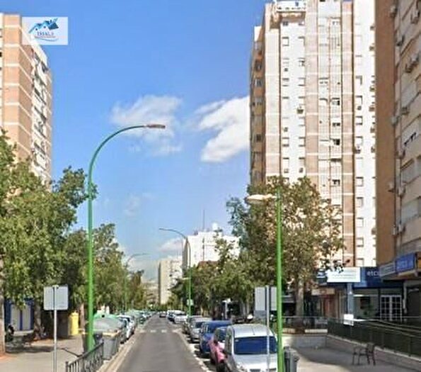 Cerro Amate, Juan XXIII Rochelambert: Piso en venta