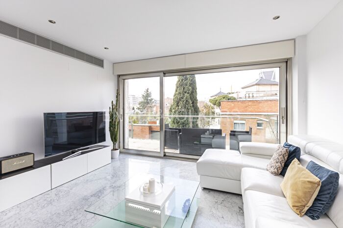 Piso de 1 habitación en venta en Chamartín, Nueva España