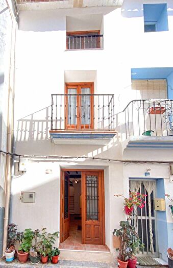 Casa en venta de 3 habitaciones en Comunitat Valenciana, Alicante