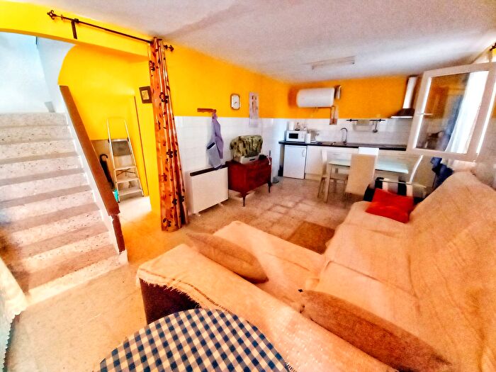 Casa en venta de 3 habitaciones en Gumiel de Izán, Burgos