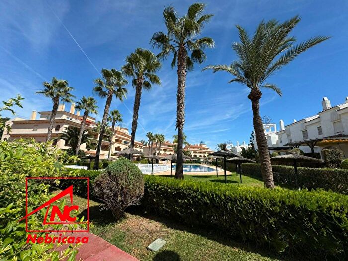 Andalucía, Cádiz: Casa en venta de 4 habitaciones