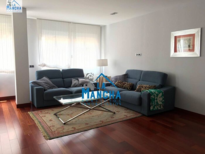 Castilla La Mancha, Albacete: Piso en venta de 2 habitaciones