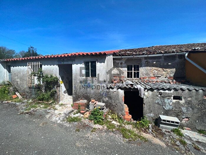 Casa en venta de 4 habitaciones: Galicia, Ourense