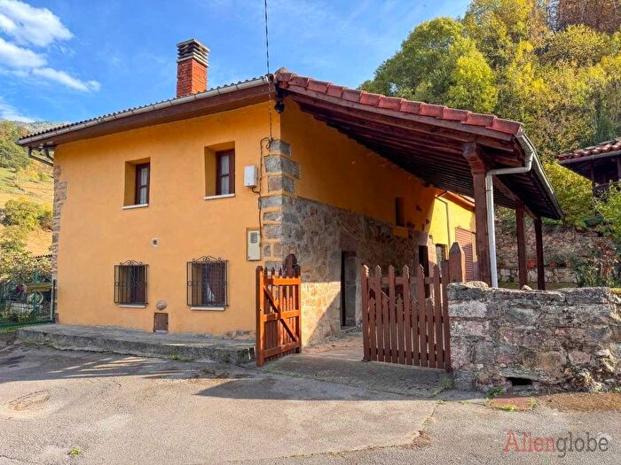 Casa en venta de 3 habitaciones: Principado de Asturias, Asturias