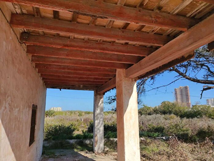 Casa en venta de 5 habitaciones: Comunitat Valenciana, València