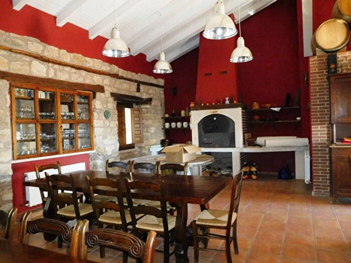 Castilla y León, Burgos: Casa en venta de 8 habitaciones