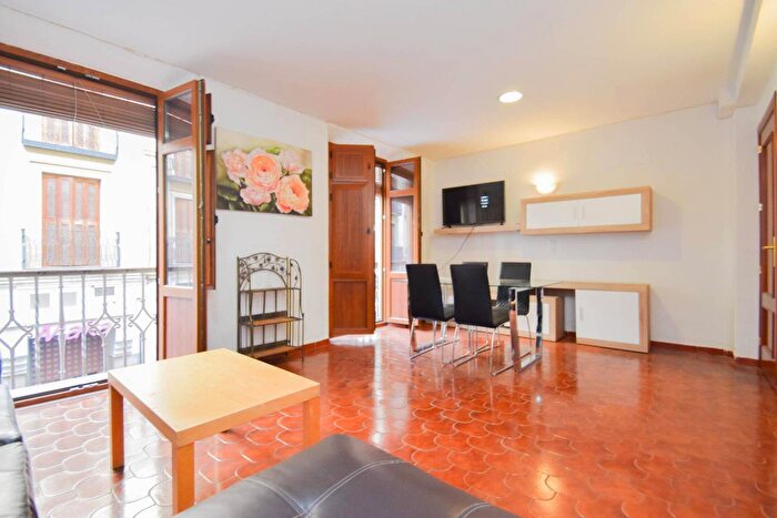 Piso en venta de 5 habitaciones en Andalucía, Granada