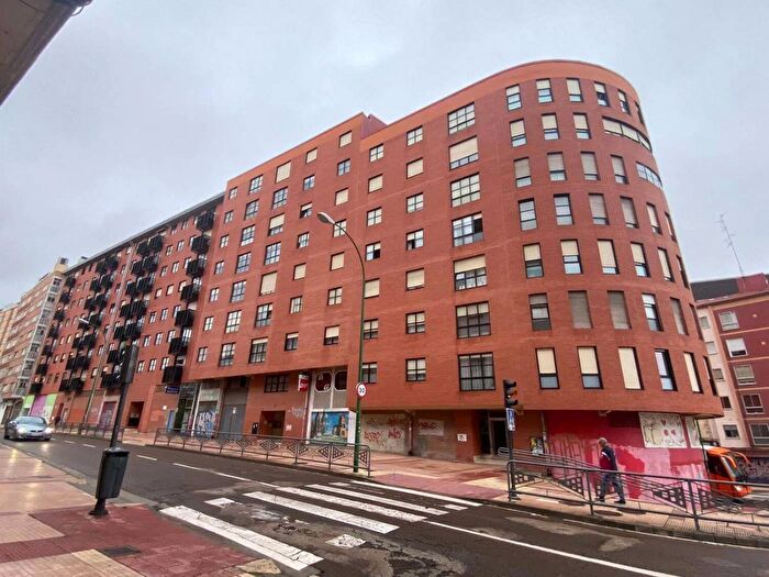 Castilla y León, Burgos: Piso en venta de 3 habitaciones