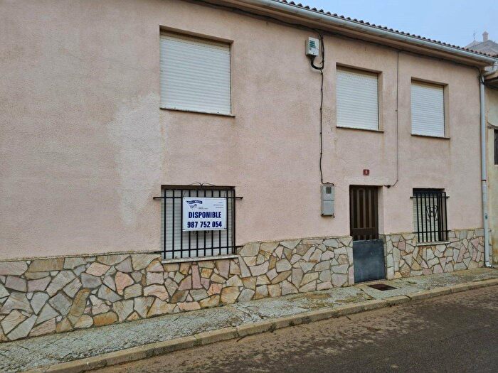 Casa de 5 habitaciones en venta en Castilla y León, León