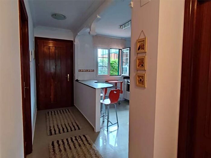 Casas en venta y pisos alquiler - 2