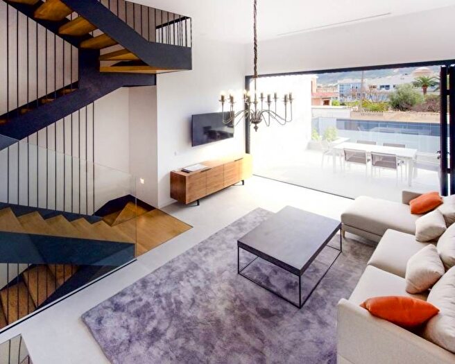 Casas en venta y pisos alquiler - 2