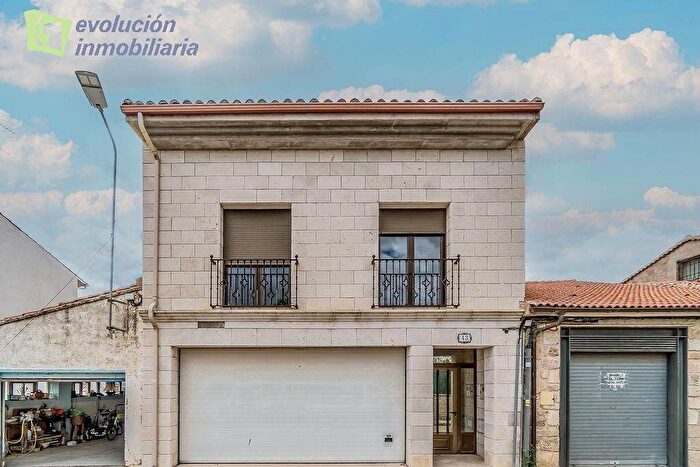 Casa de 3 habitaciones en venta en Castilla y León, Burgos
