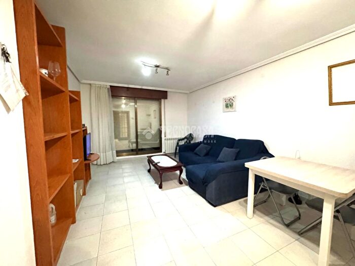 Casas en venta y pisos alquiler - 2