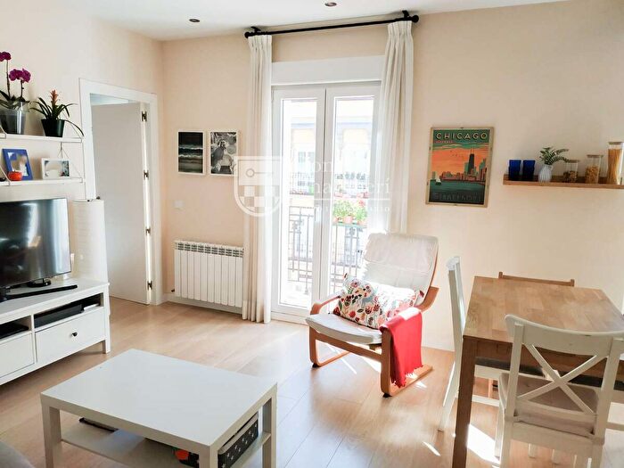 Chamberí, Trafalgar: Piso en venta de 2 habitaciones