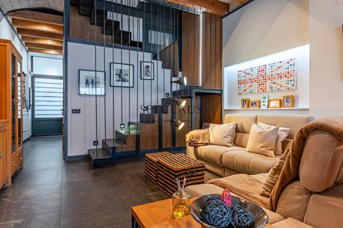 Cataluña, Barcelona: Casa en venta de 4 habitaciones