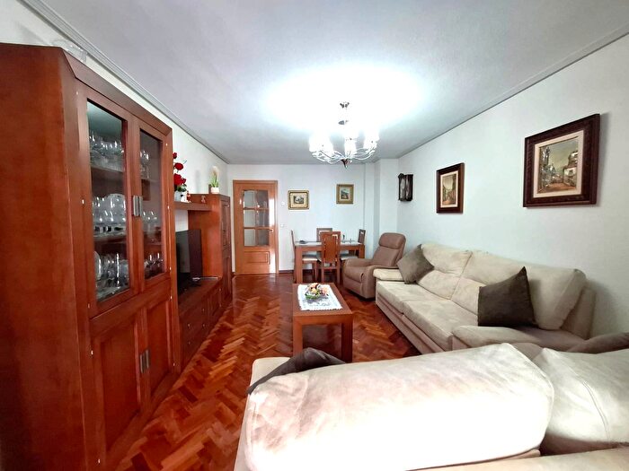 Casas en venta y pisos alquiler - 2