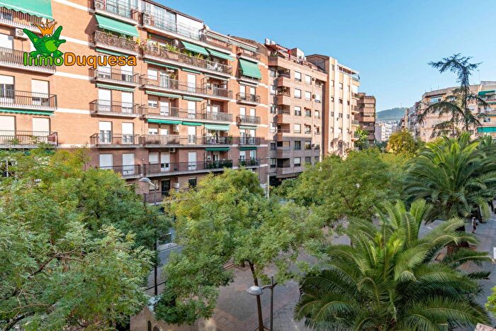 Piso en venta de 4 habitaciones, Andalucía, Granada
