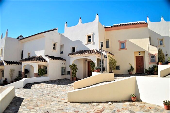 Casa de 3 habitaciones en venta en Campo de Mijas, Mijas