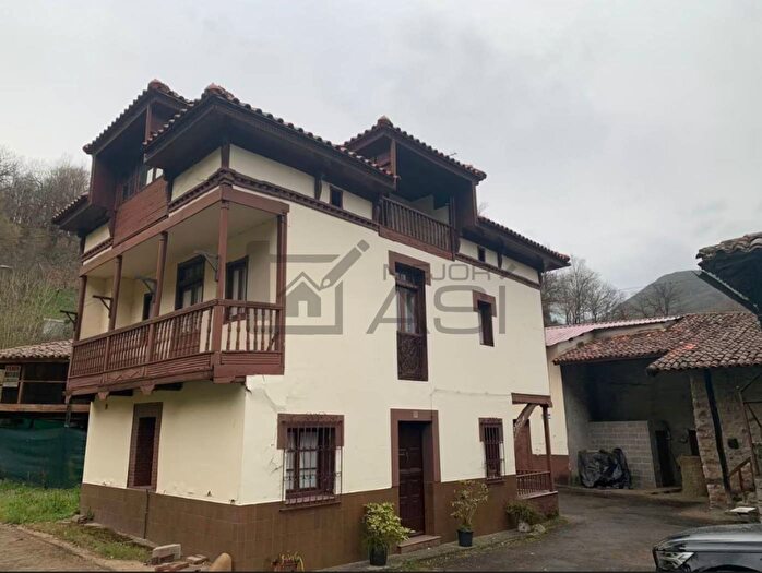 Casa en venta de 5 habitaciones, Principado de Asturias, Asturias