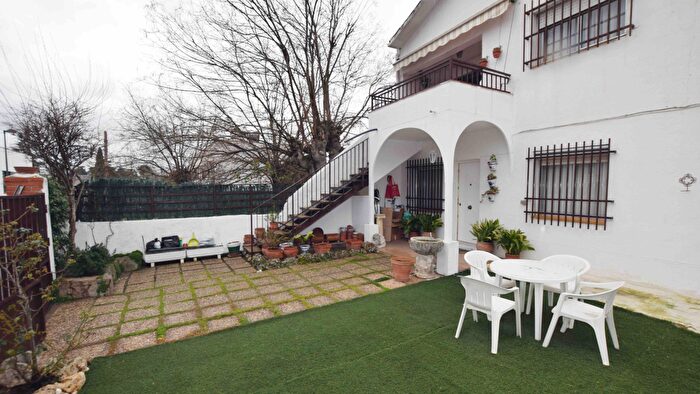 Piso en venta de 3 habitaciones en Estación, Pozuelo de Alarcón