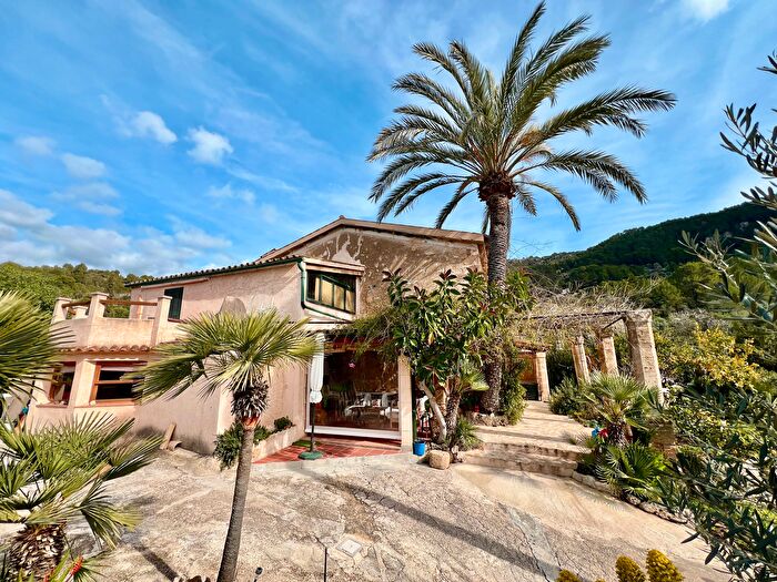 Casa en venta de 4 habitaciones, Andratx pueblo, Andratx