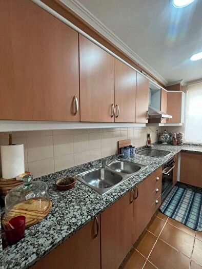 Casas en venta y pisos alquiler - 2