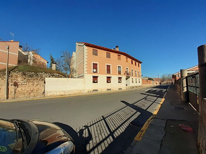 Piso en venta de 2 habitaciones, Cigales, Valladolid