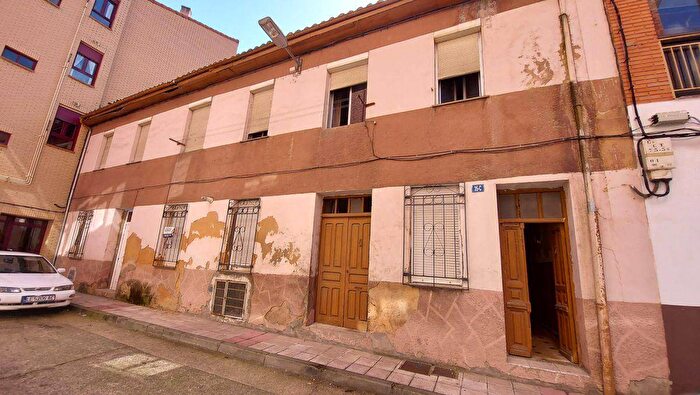 Casa en venta de 5 habitaciones en Castilla y León, León