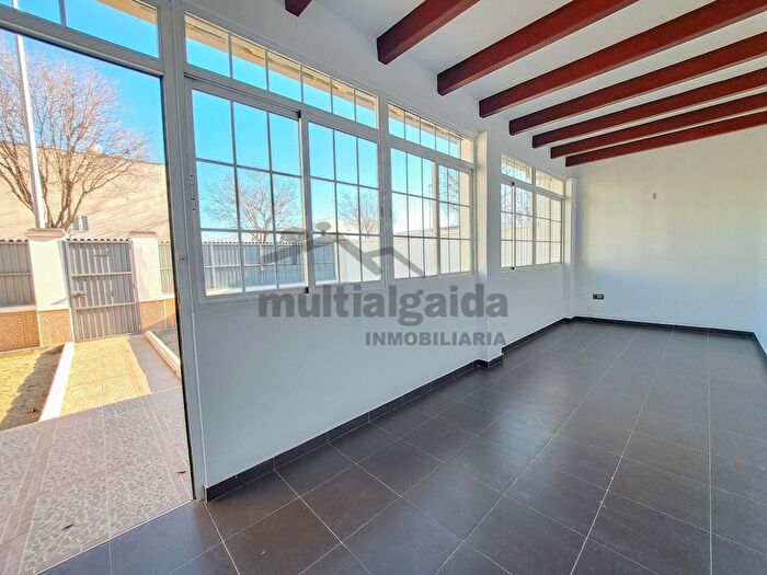 Casa en venta de 4 habitaciones: Jerez sur, Puertas del sur Guadabajaque