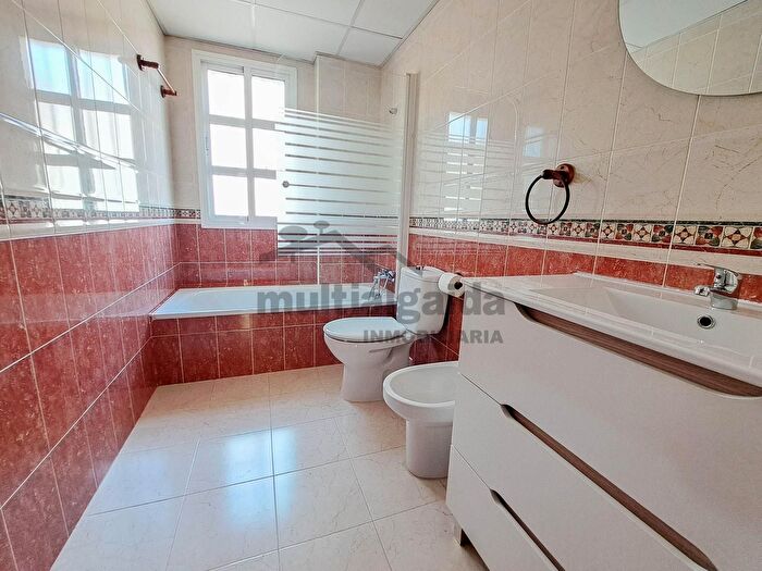 Casas en venta y pisos alquiler - 2