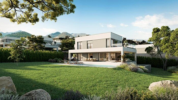 Casa en venta de 4 habitaciones: Andalucía, Málaga